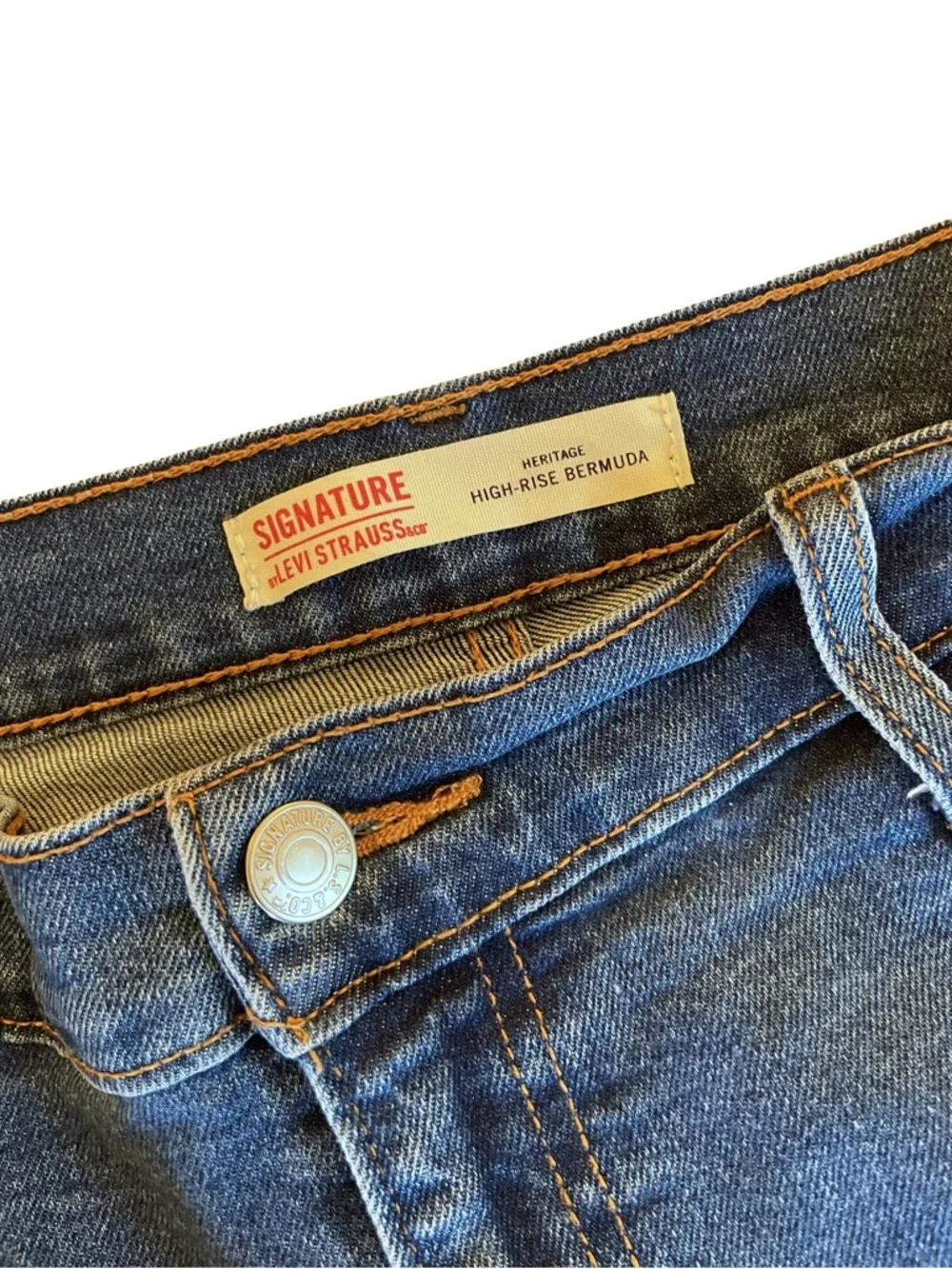 Signature by Levi Strauss Heritage High-Rise Bermuda Denim Jean Shorts - Size 12 - Picture 3 of 7